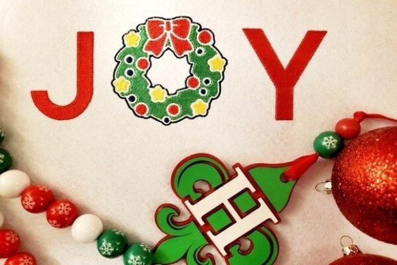 Christmas Joy Wreath Embroidery Design Review